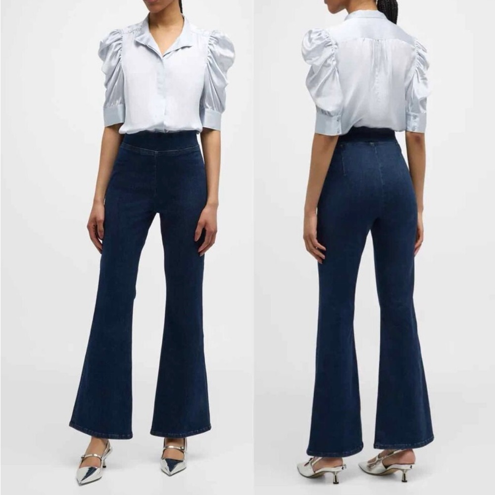 Frame Jetset Flared Pintuck Jeans